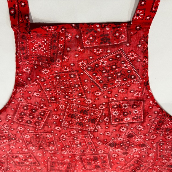 Red Cloth Tie Apron Chef Cooking Pockets Paisley Geometric Print - Picture 12 of 15